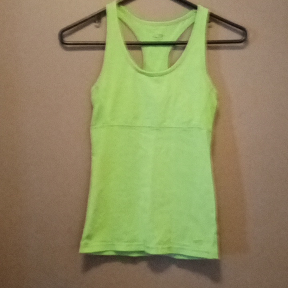Woman's Champion Racer Back Athletic Tank Size XS